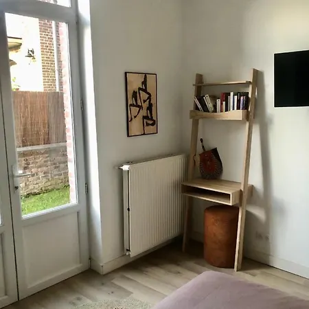 Loft Avec Jardin Privatif *